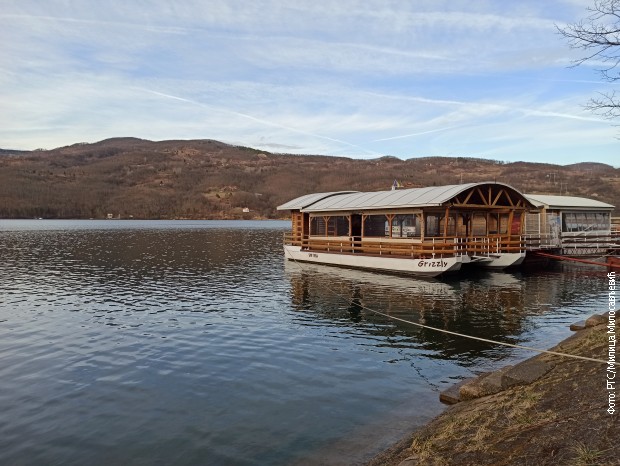 Jezero Perućac Jezero Perućac